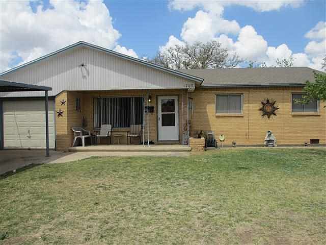 1st image of 1707 E Oriole Dr