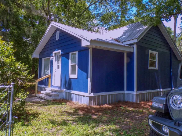 695 SE Putnam St, Lake City, FL 32025