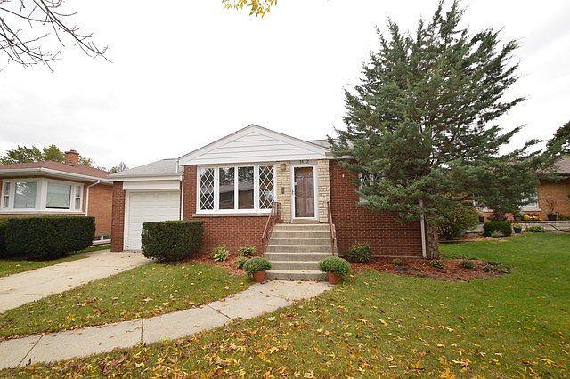 1st image of 1412 Balmoral Ave