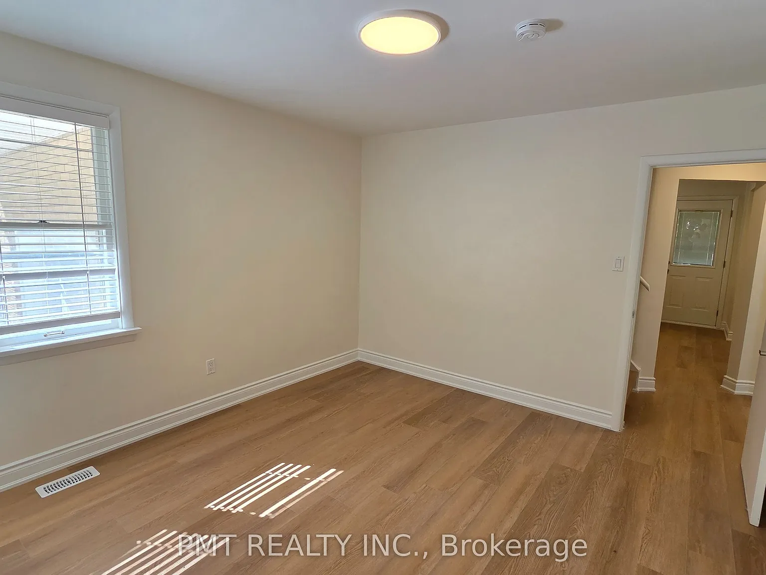 5 bed, $2,950 — Photo 4