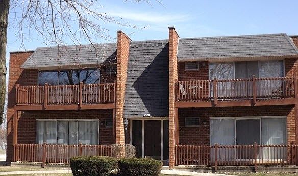 1st image of 527 N Pleasant Dr APT 1F