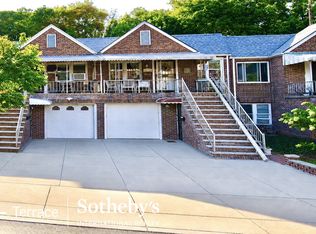 67-16 Selfridge St #1, Forest Hills, NY 11375