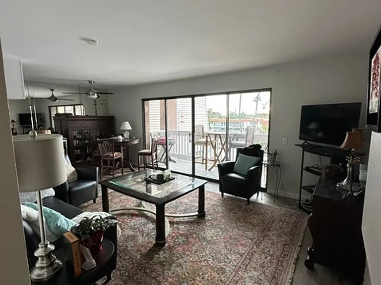 4705 Marina Dr #17 — Photo 9