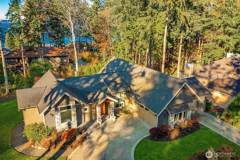 2nd image of 9125 Shearwater Road
