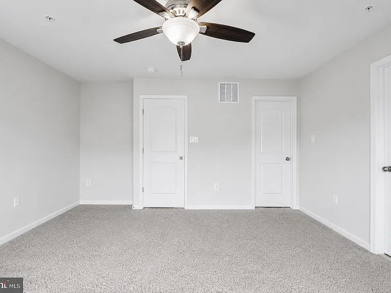 4731 Cambria Rd — Photo 35
