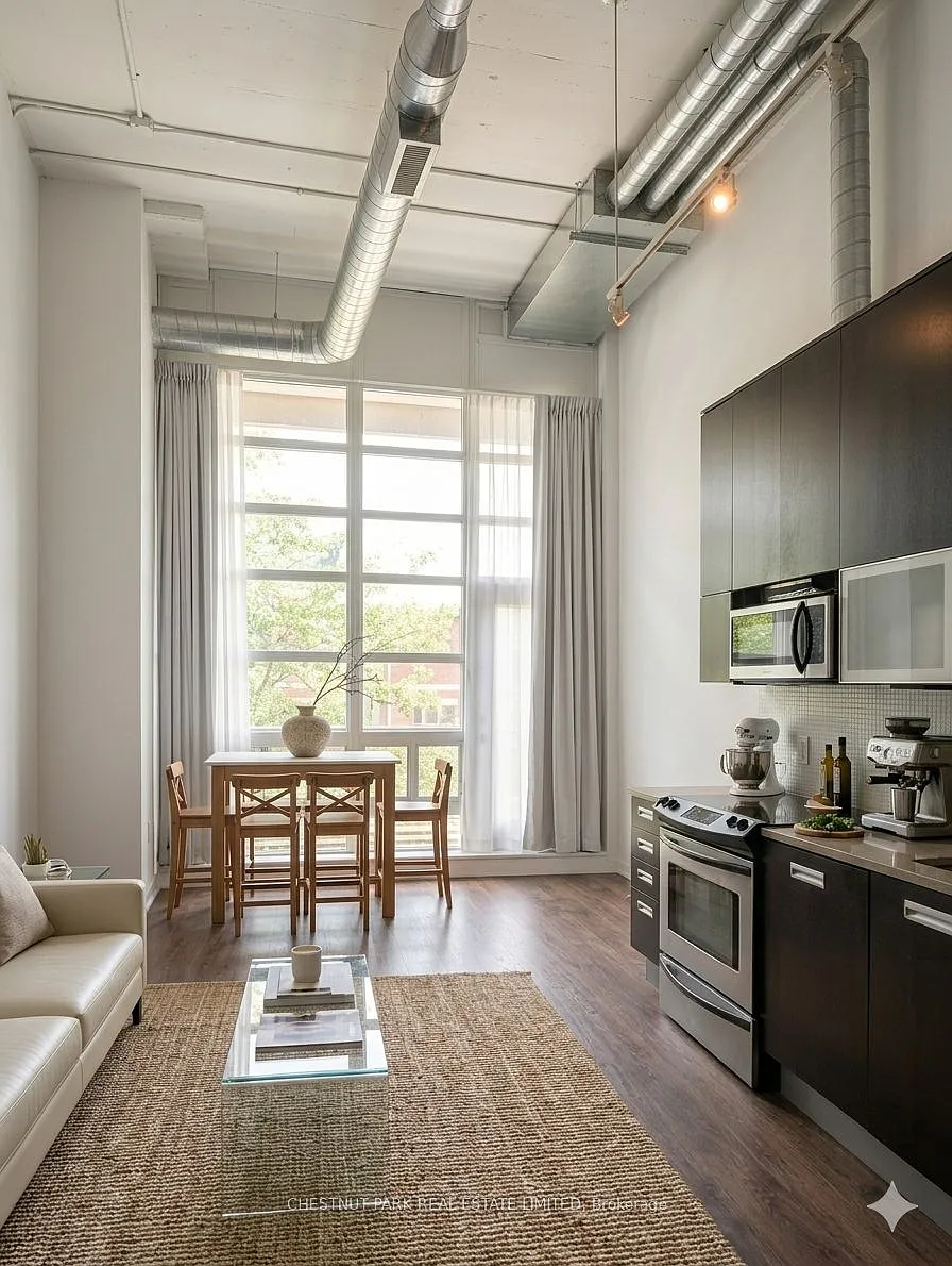 Building Photo - 380 Macpherson Ave #215