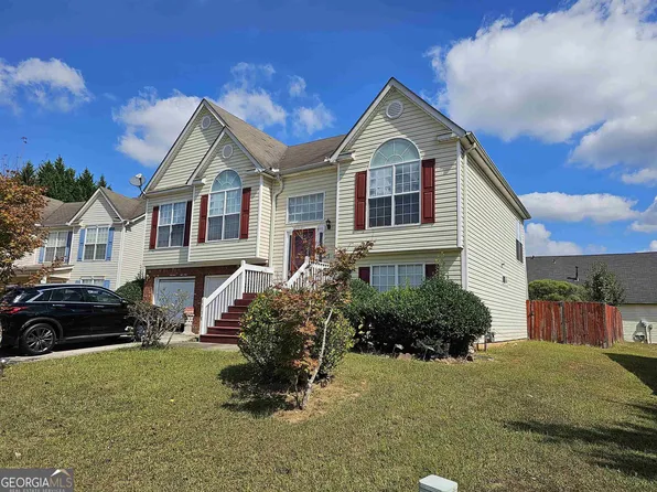 6538 Walker Estates Dr, Riverdale, GA 30296