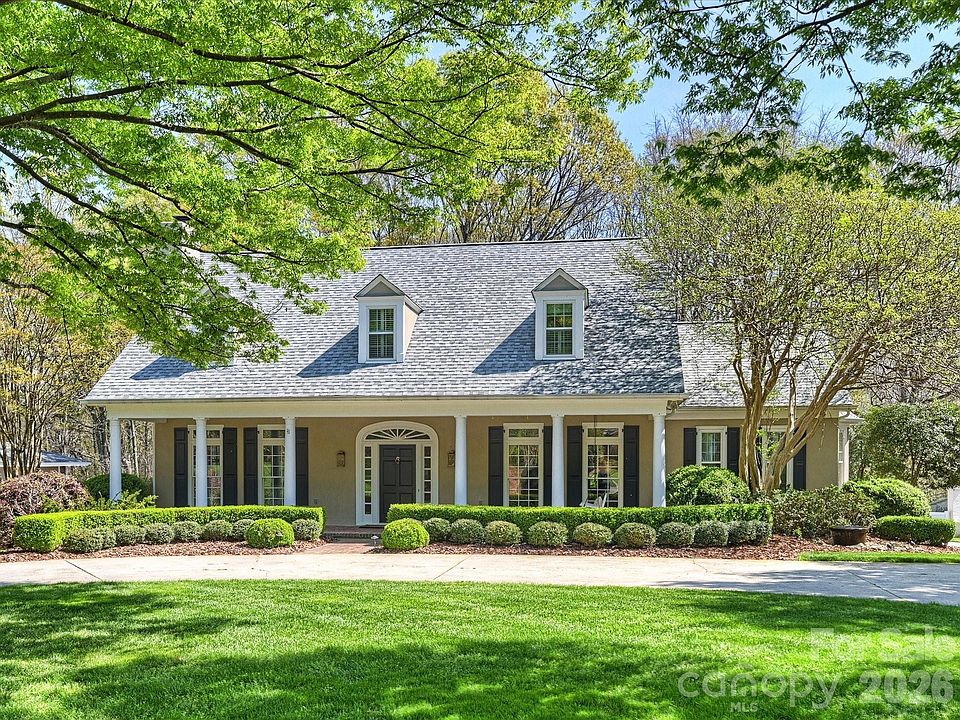 1st image of 4028 Carnoustie Ln