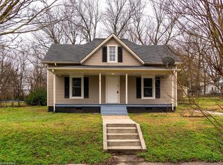 811 Harris St, Burlington, NC 27217