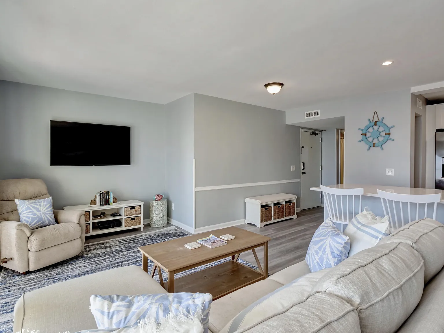 2 bed, 2.0 bath, $1,800 — Photo 4