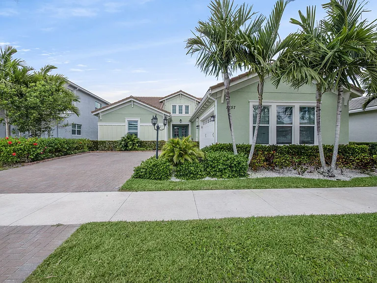 5857 Whippoorwill Cir — Photo 3