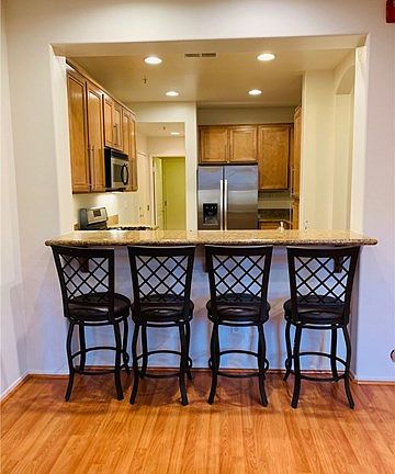 5th image of 28219 Canterbury Ct