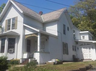 114 James St, Schenectady, NY 12302