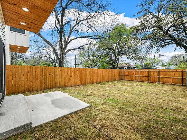 2505 Birmingham Ave — Photo 30