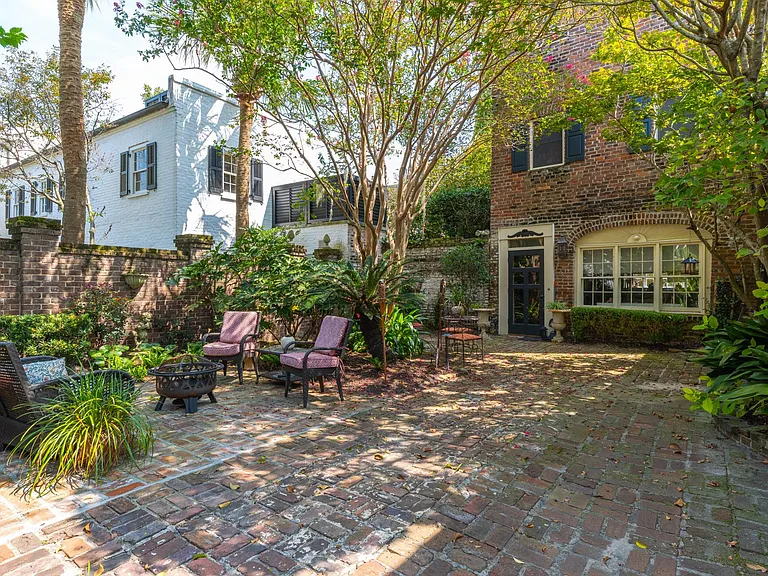 1 Motley Ln — Photo 25