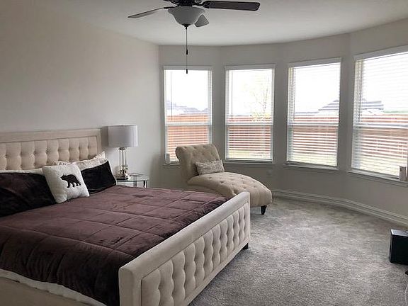 5th image of 5609 Merchant Dr