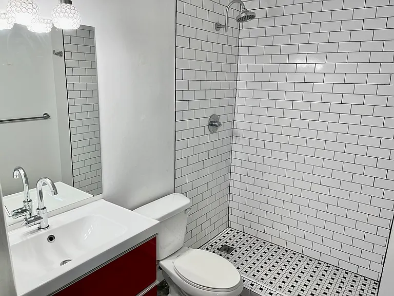 3234 N 38th St #9 — Photo 29