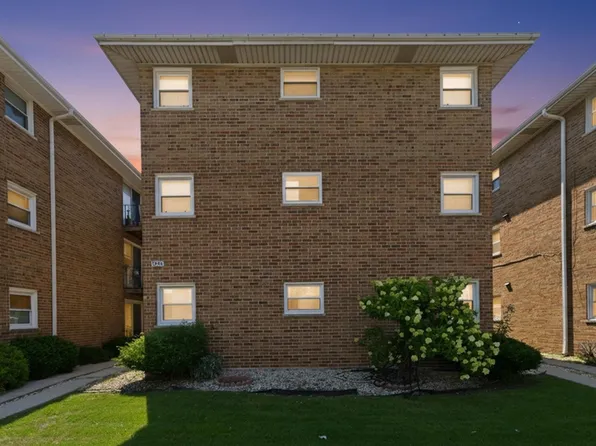 3456 N Harlem Ave APT 3W, Chicago, IL 60634