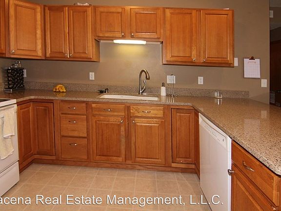2nd image of 80 Circle Dr APT 6