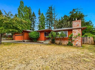 1165 Vista Dr, Fortuna, CA 95540