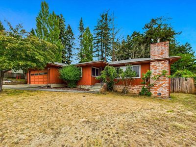 1165 Vista Dr, Fortuna, CA, 95540