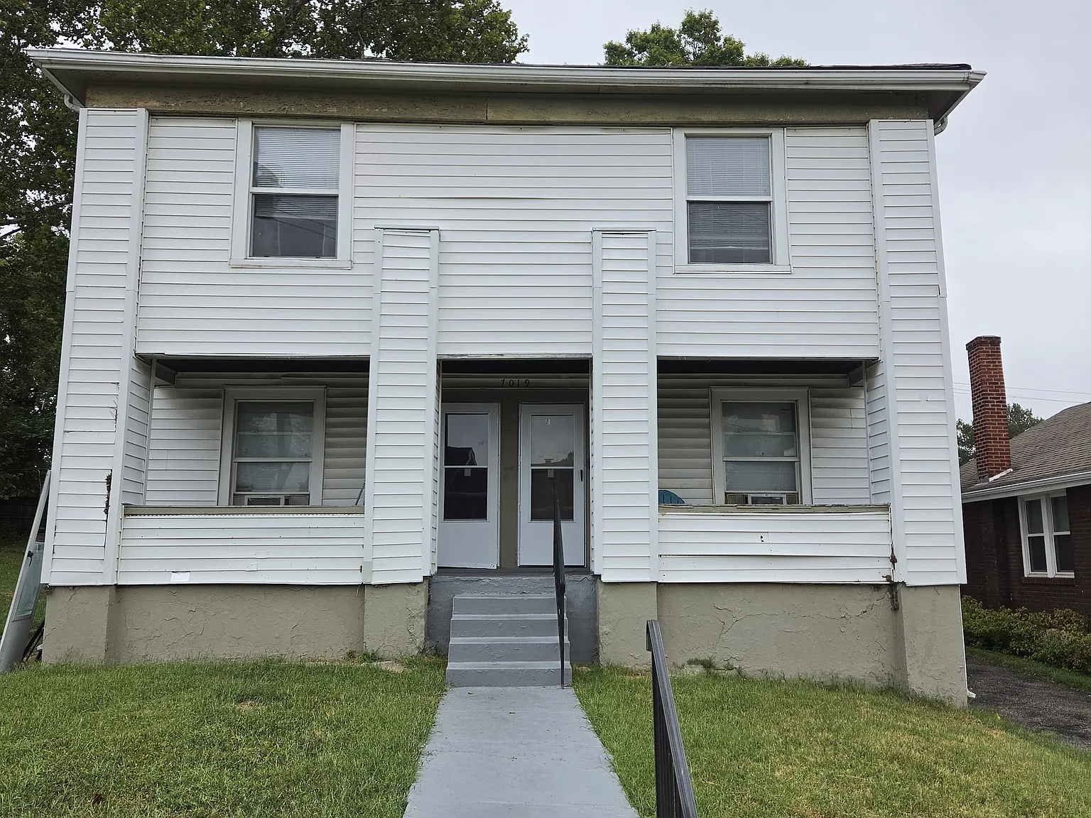 7019 Hunter Ave — Photo 1