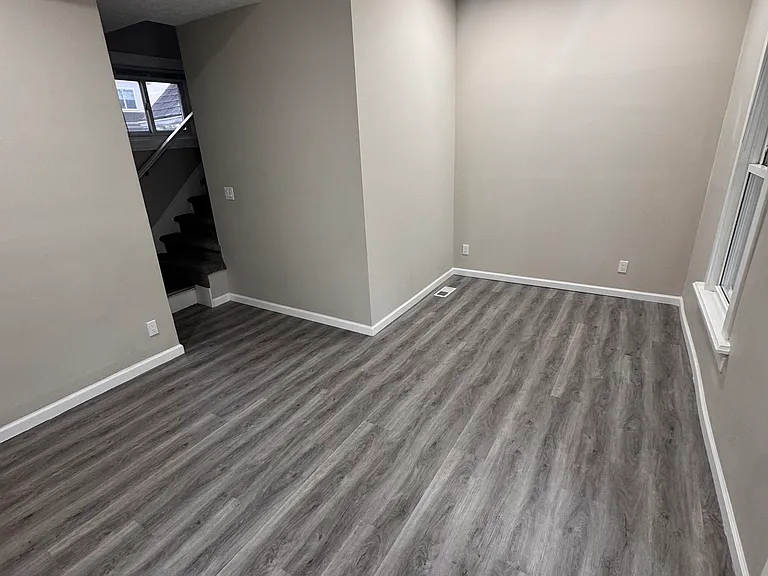 3543 W Cleveland Ave — Photo 3