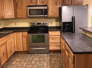 121 Scott Rd, Johnson City, TN 37604