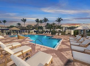 Vista Lago, West Palm Beach, FL 33411