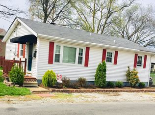 209 E Mulberry St, Columbia, IL 62236