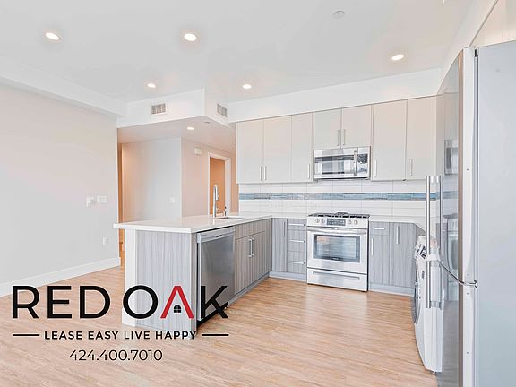 2nd image of 5550 1/2 Bonner Ave #512