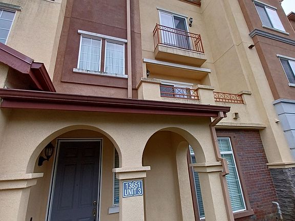 2nd image of 13651 Foster Ave Unit 3