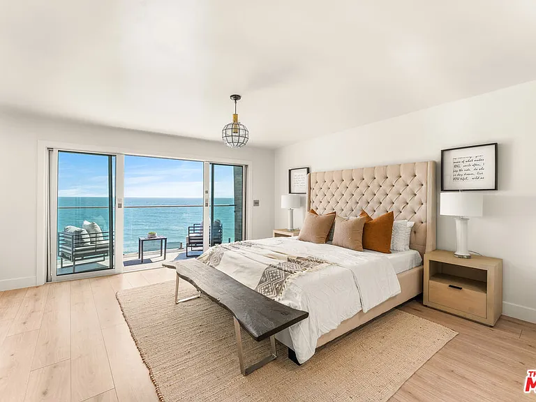20448 Pacific Coast Hwy — Photo 17