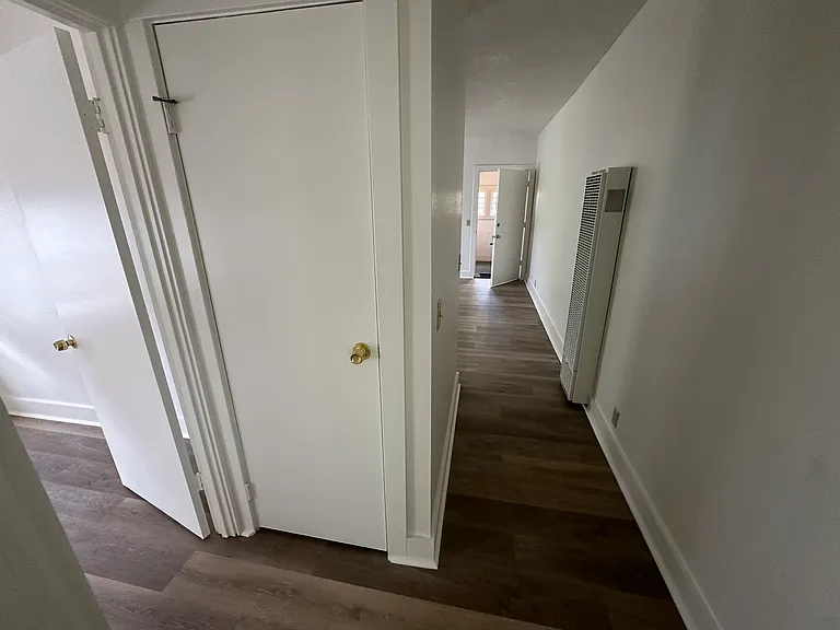 1511 Bath St #4 — Photo 8