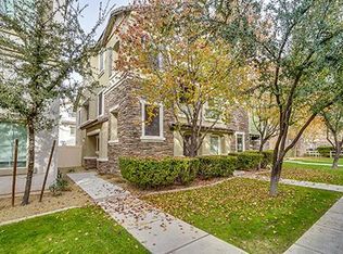 163 W Laurel Ct, Gilbert, AZ 85233