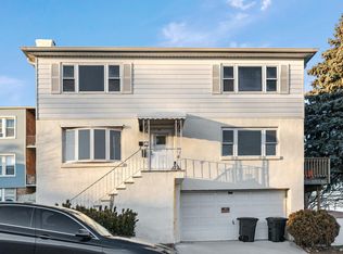 57 College Pl APT 1, Yonkers, NY 10704
