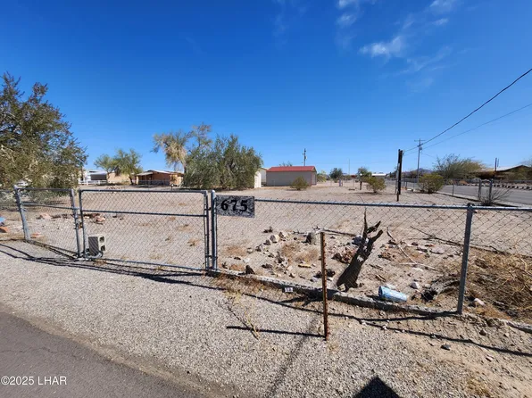 675 N Lollipop Ln, Quartzsite, AZ 85346