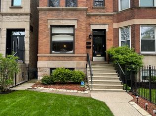 1521 W Addison St APT 2, Chicago, IL 60613