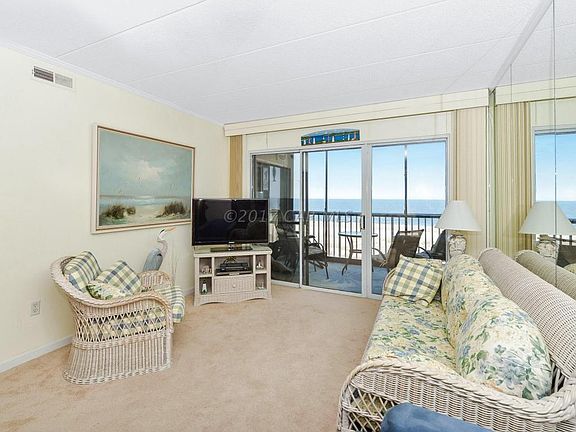 5th image of 12607 Wight St Unit 302
