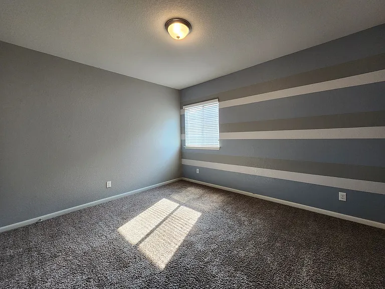 338 Oak Creek Way — Photo 28