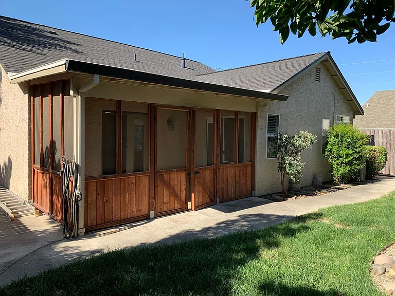 2088 Marilyn Dr — Photo 26