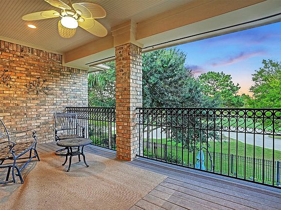 5th image of 3131 Rosemary Park Ln