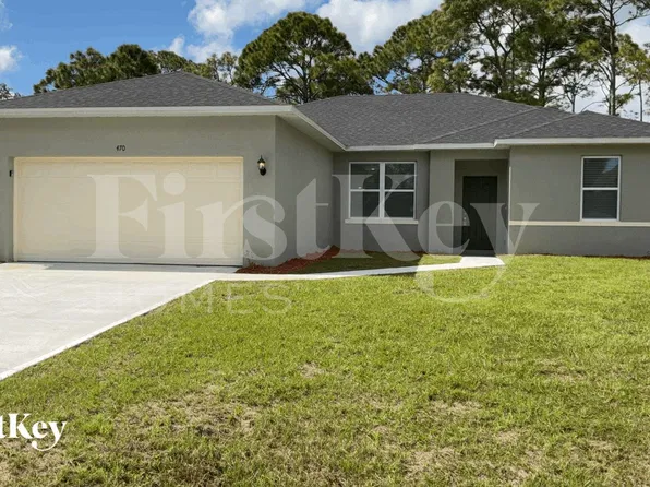 470 San Servando Ave SW, Palm Bay, FL 32908