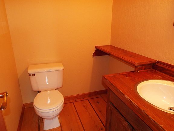 4th image of 4137 Northwood Dr