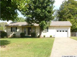 6226 Maywick Dr NW, Huntsville, AL 35810