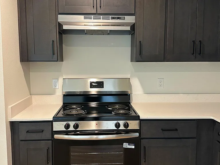 River Run Apartments — Photo 38