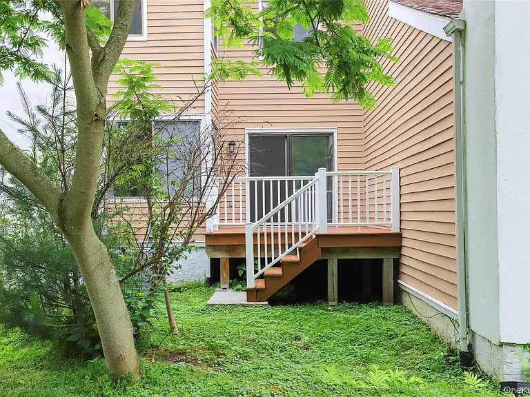 41 Rambling Brook Rd — Photo 26