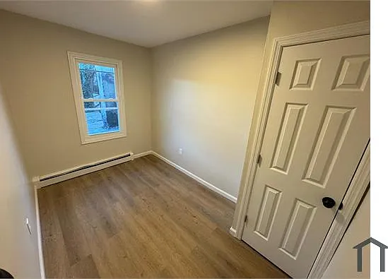 44 11th Ave W #3 — Photo 3