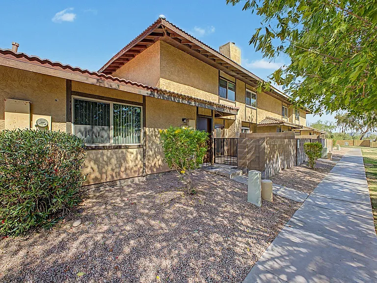 1812 W Village Way — Photo 34