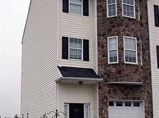 3911 Schooner Ln, Hopewell, VA 23860